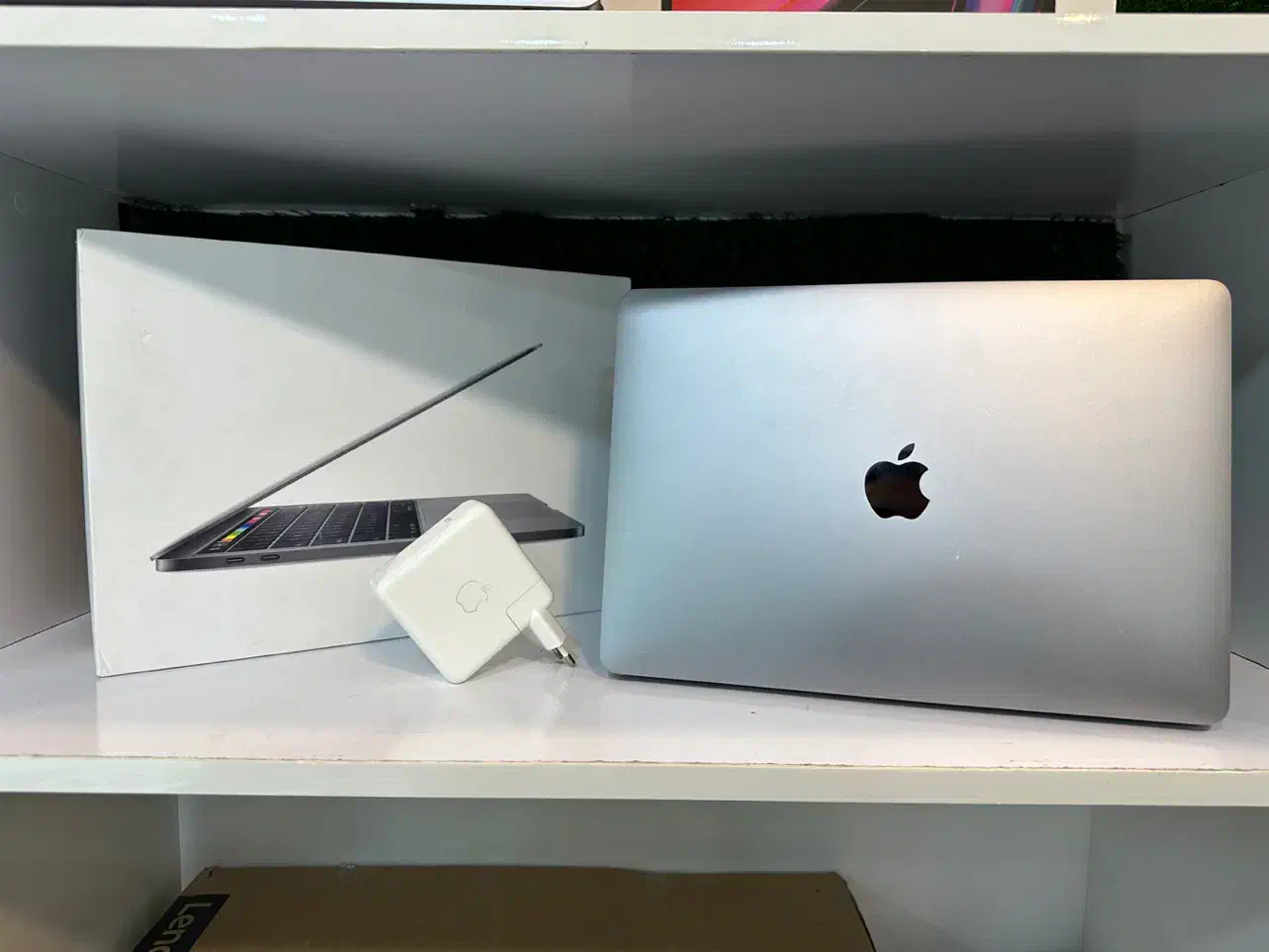 Macbook pro 2018 cori5 256GB|رایانه همراه|کرج, گوهردشت|دیوار