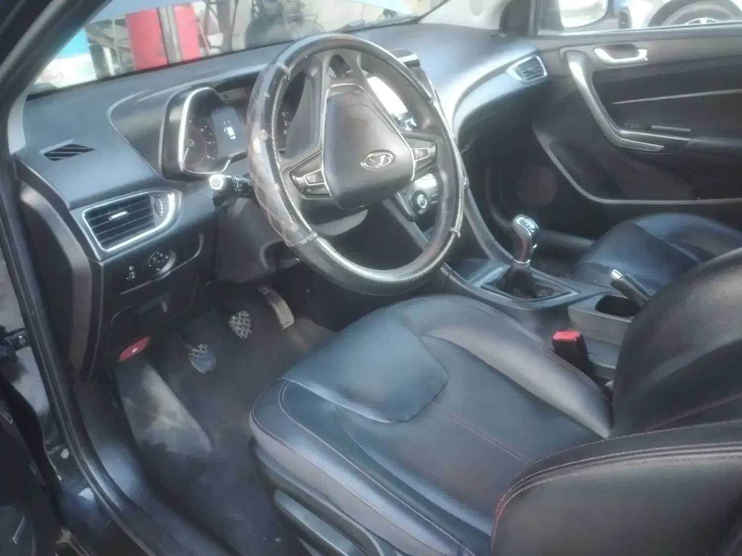 فروش اریزو چری 5 دنده مدل 1397|خودرو سواری و وانت|رشت, آزادگان|دیوار