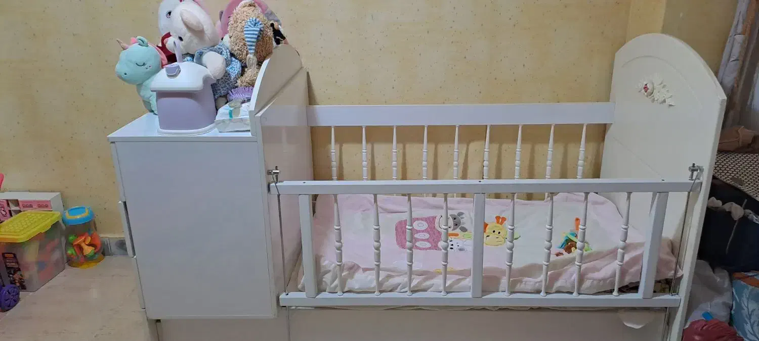 تخت کودک و نوجوان|تخت و سرویس خواب|نظرآباد, نظرآباد|دیوار