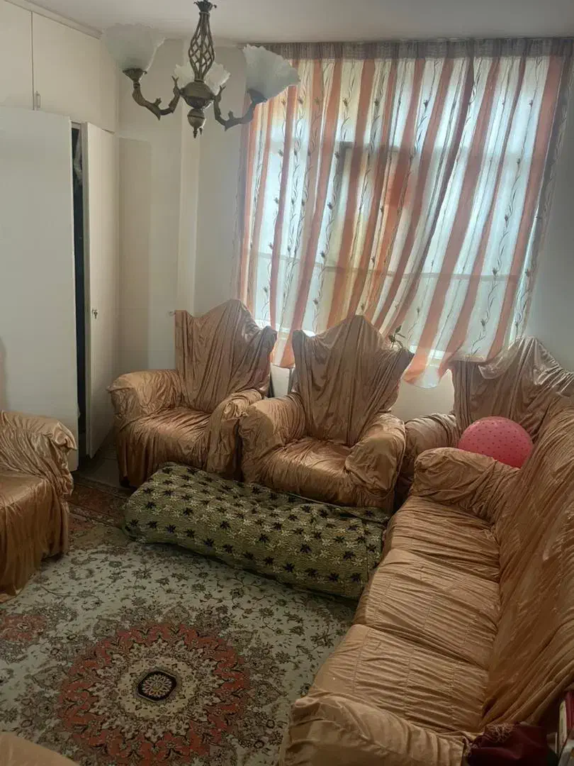 واحد ۸۰ متری/ خوش نقش/ همکف