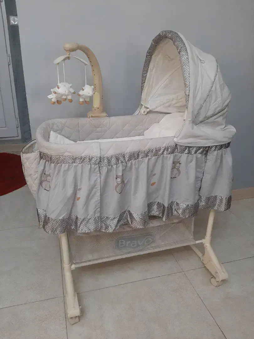 گهواره براوو اصل|تخت و صندلی بچه|شیراز, رکن‌آباد|دیوار