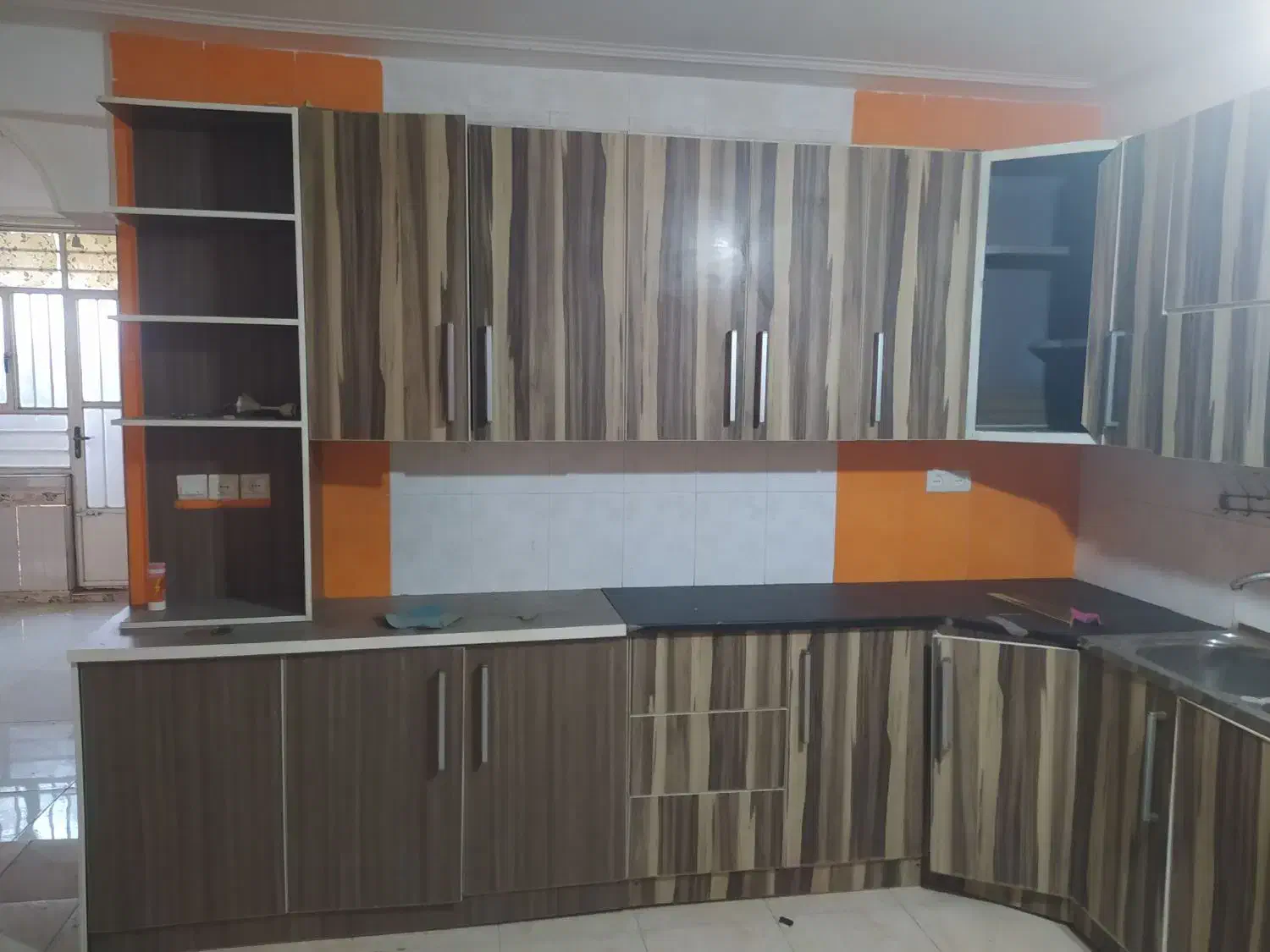 کابینت فلزی درب MDF به همراه سینک و هود|مصالح و تجهیزات ساختمان|بندر ماهشهر, |دیوار