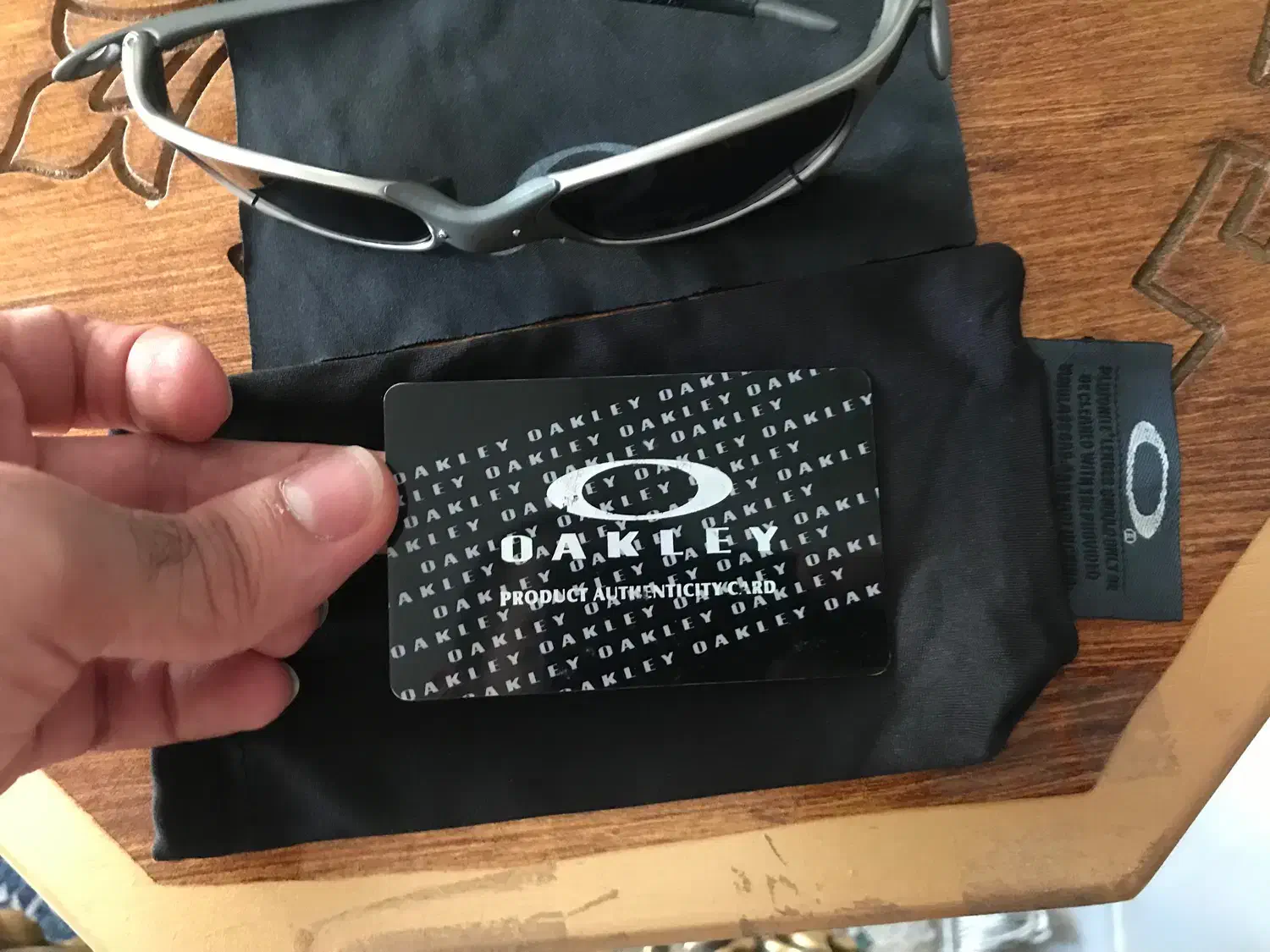 عینک دودی اوکلی Oakly به همراه متعلقات|زیورآلات و اکسسوری|هشتگرد, فاز ۷ مهستان|دیوار