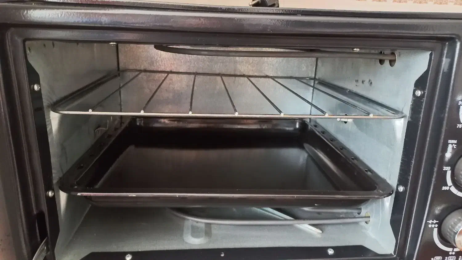 توستر سالم و تمیز مناسب جهیزیه|اجاق گاز و لوازم برقی پختوپز|بهارستان, |دیوار