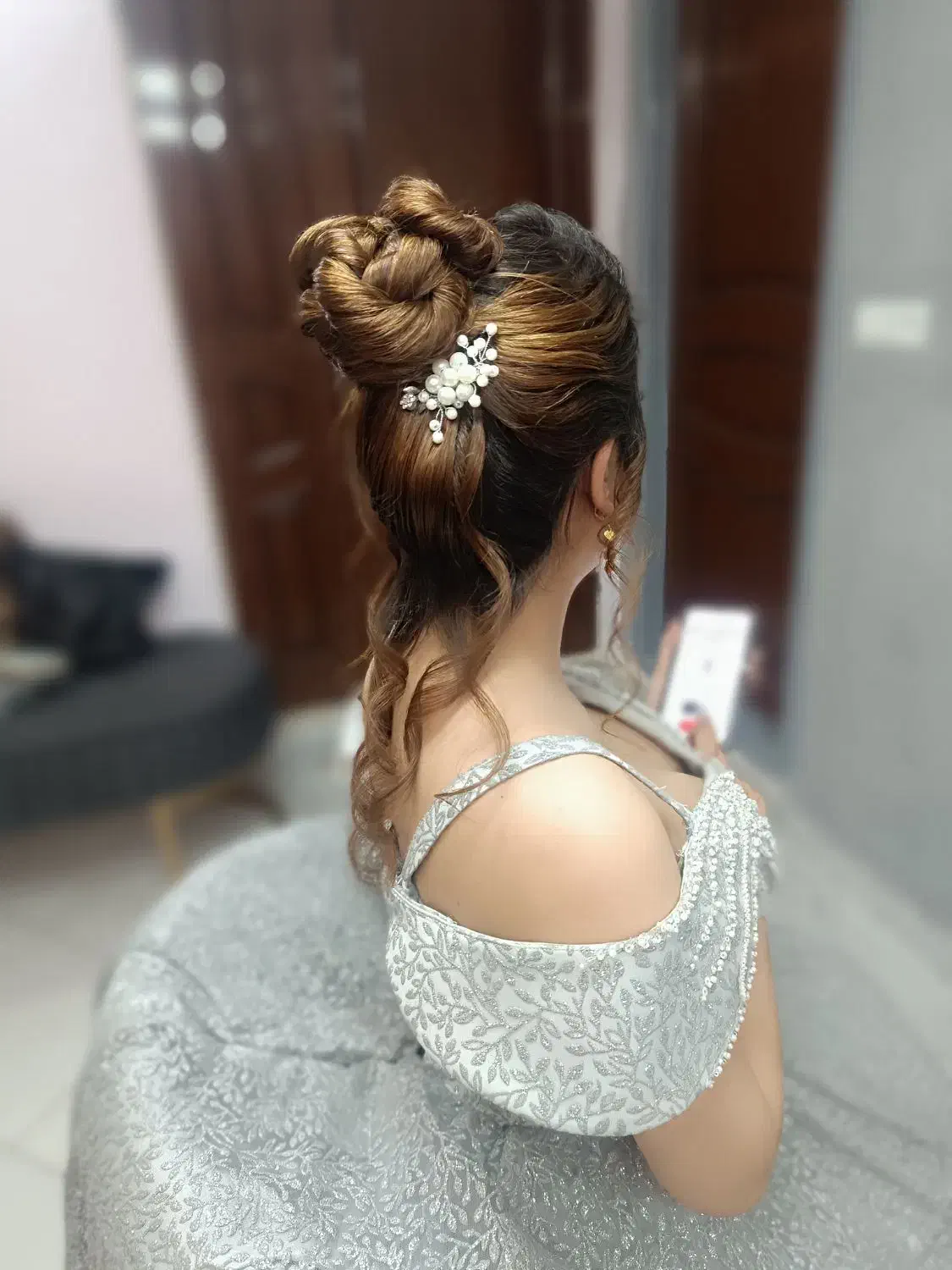 شنیونکار|خدمات آرایشگری و زیبایی|نیشابور, مدرس|دیوار