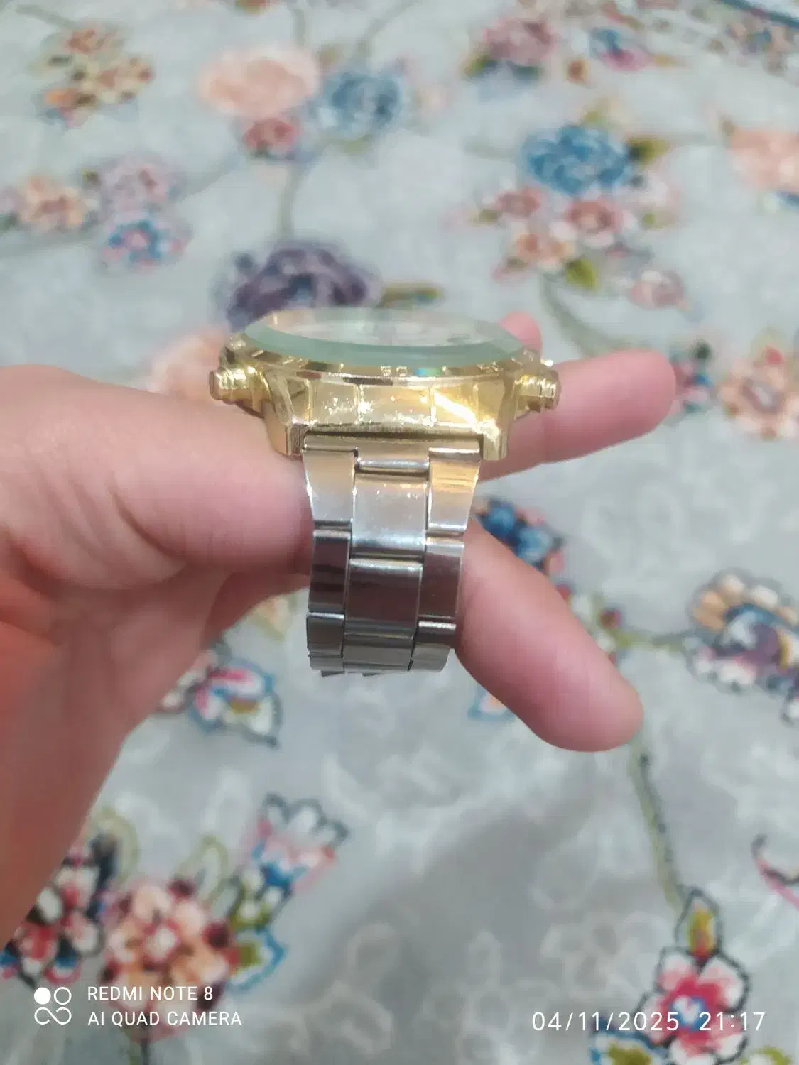 ساعت مچی شبنمایی|ساعت|بانه, |دیوار