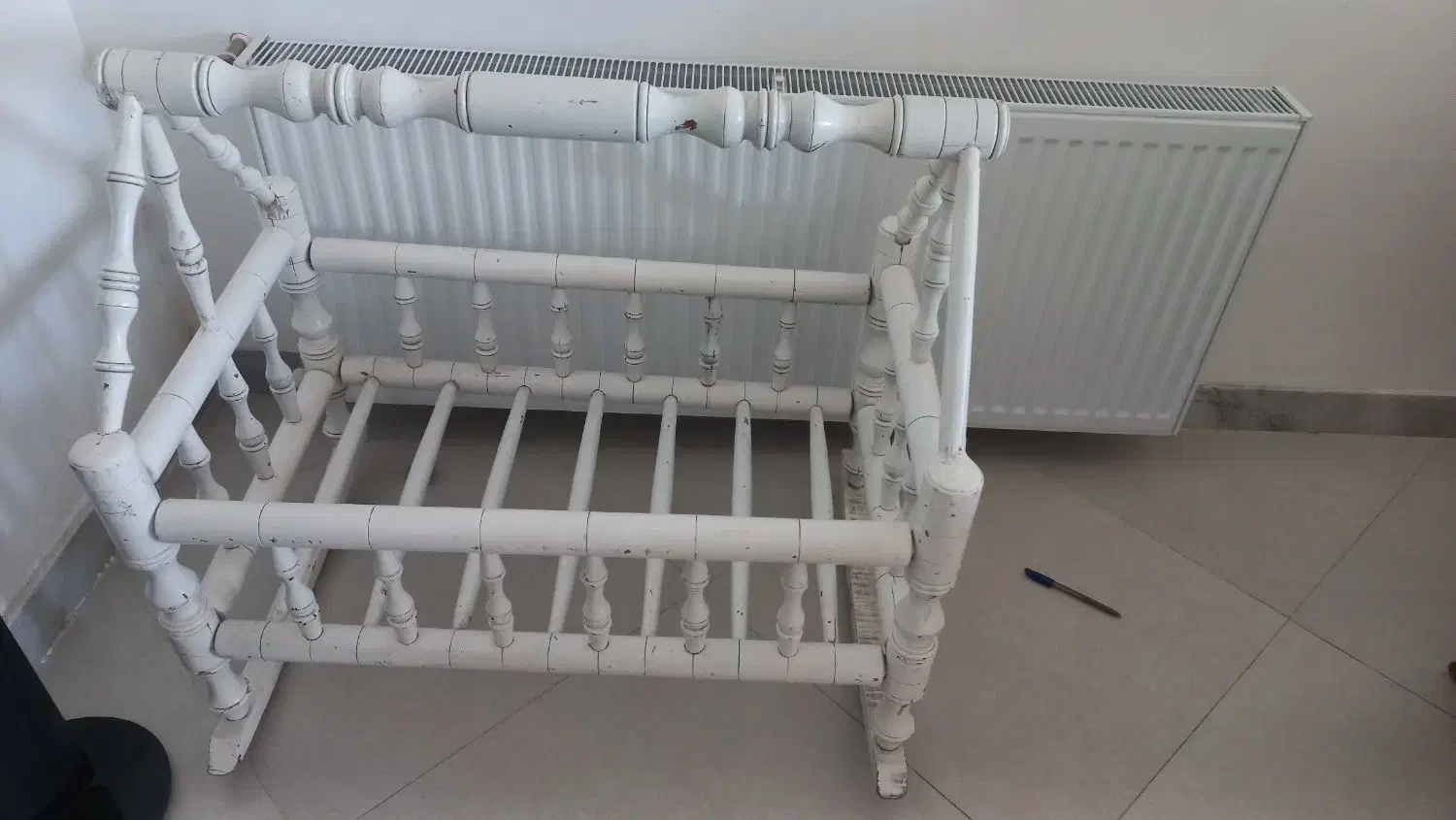 گهواره کودک|اسباب و اثاث بچه|قروه, |دیوار