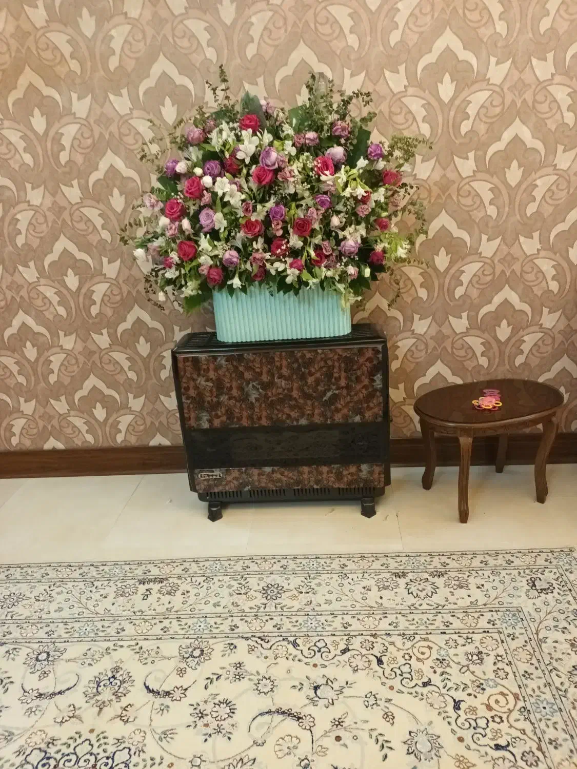 تخت|تخت و صندلی بچه|قم, تعویض پلاک|دیوار