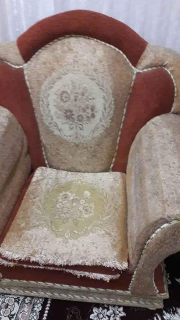 مبل ۷ نفره|مبلمان خانگی و میز عسلی|رشت, یخسازی|دیوار