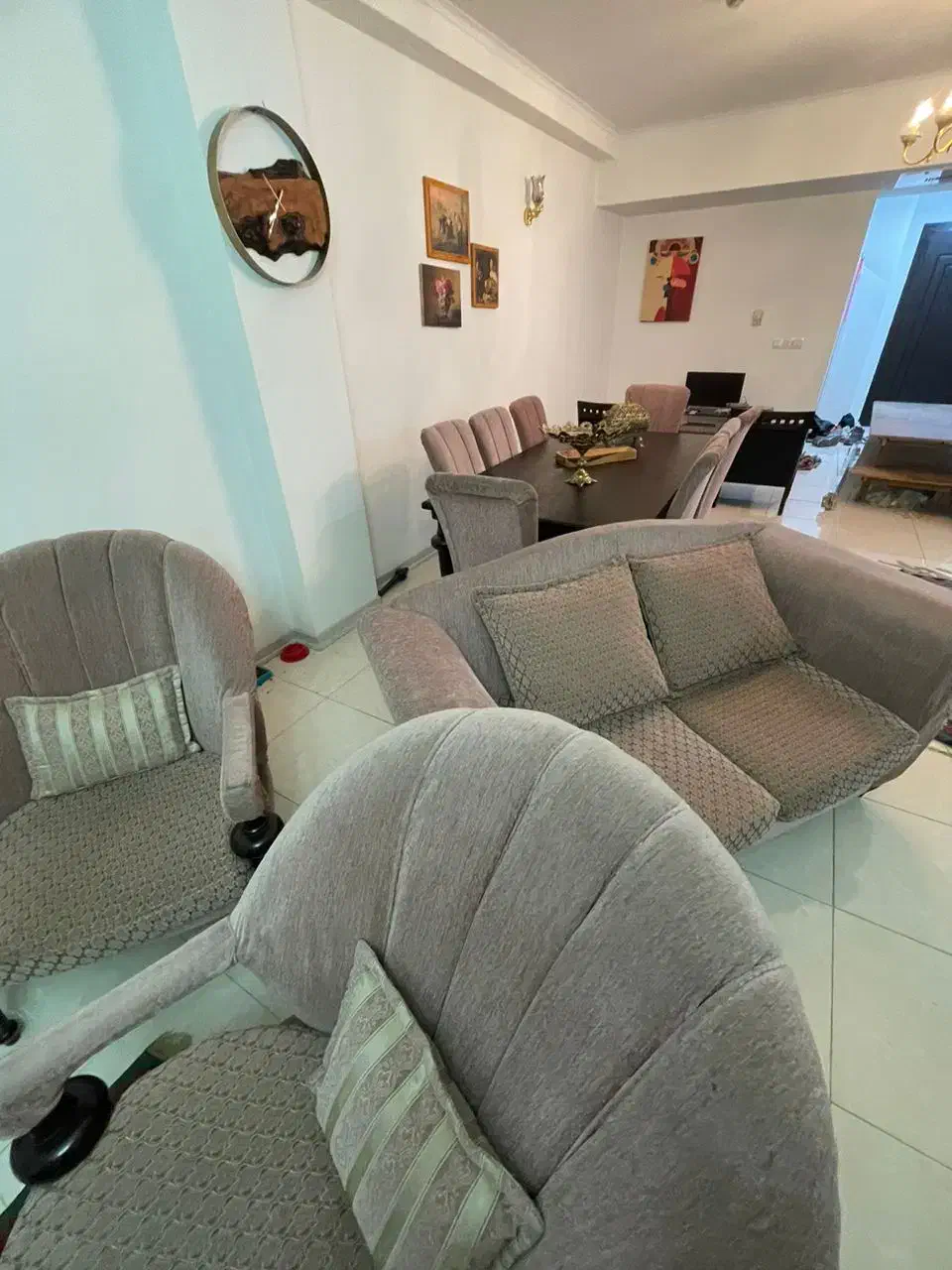 سرویس ست مبل ۵نفره و میزناهارخوری۸نفره|میز و صندلی غذاخوری|تهران, گلستان (شهرک راه آهن)|دیوار