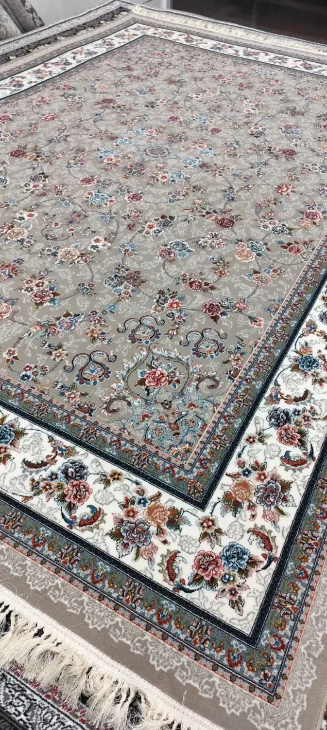 فروش فرش ۷۰۰شانه اصلی|فرش|بروجرد, |دیوار