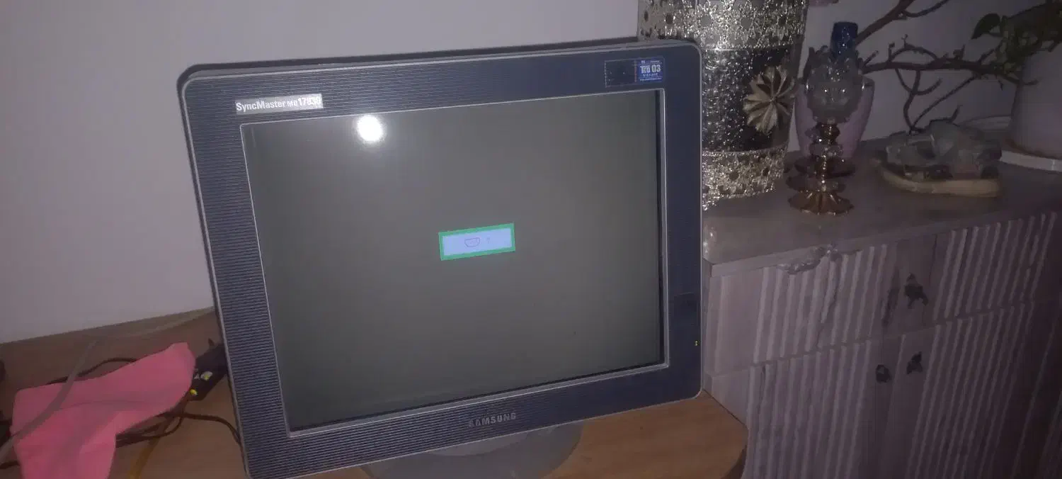 مانیتوردCRT|رایانه رومیزی|مشهد, بهمن|دیوار