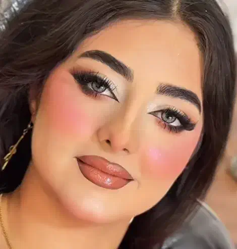 میکاپ ویژه و شینیون جلو موفقط یک میلیون|خدمات آرایشگری و زیبایی|اسلامآباد غرب, |دیوار