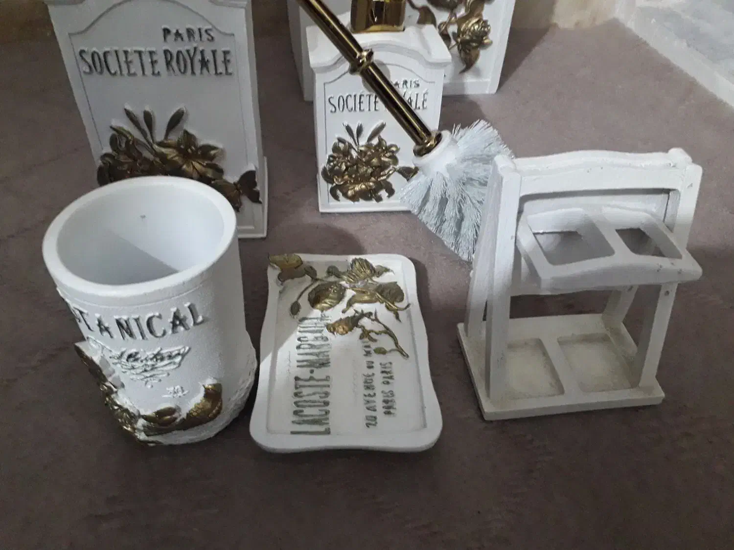 ست بهداشتی وارداتی|لوازم سرویس بهداشتی|قم, شاد قلی|دیوار