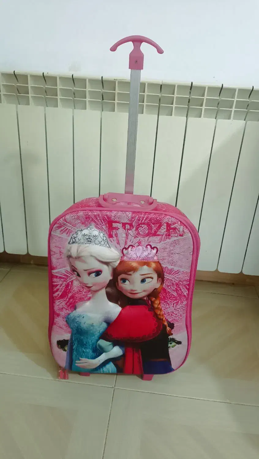 چمدان مدرسه دخترانه تمیز وقشنگ|کیف، کفش، کمربند|قائمشهر, |دیوار