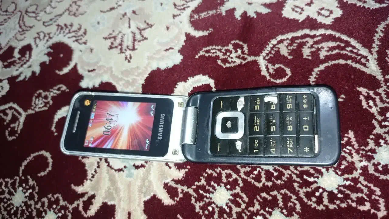 سه عدد گوشی ساده|موبایل|قم, قلعه کامکار|دیوار