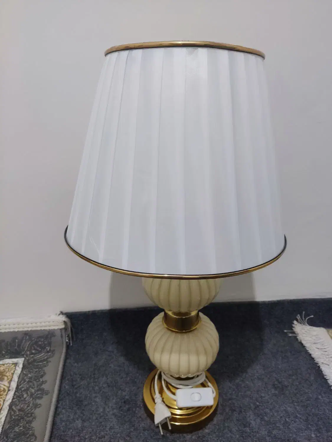 آباژور رومیزی|چراغ خواب و آباژور|بومهن, |دیوار