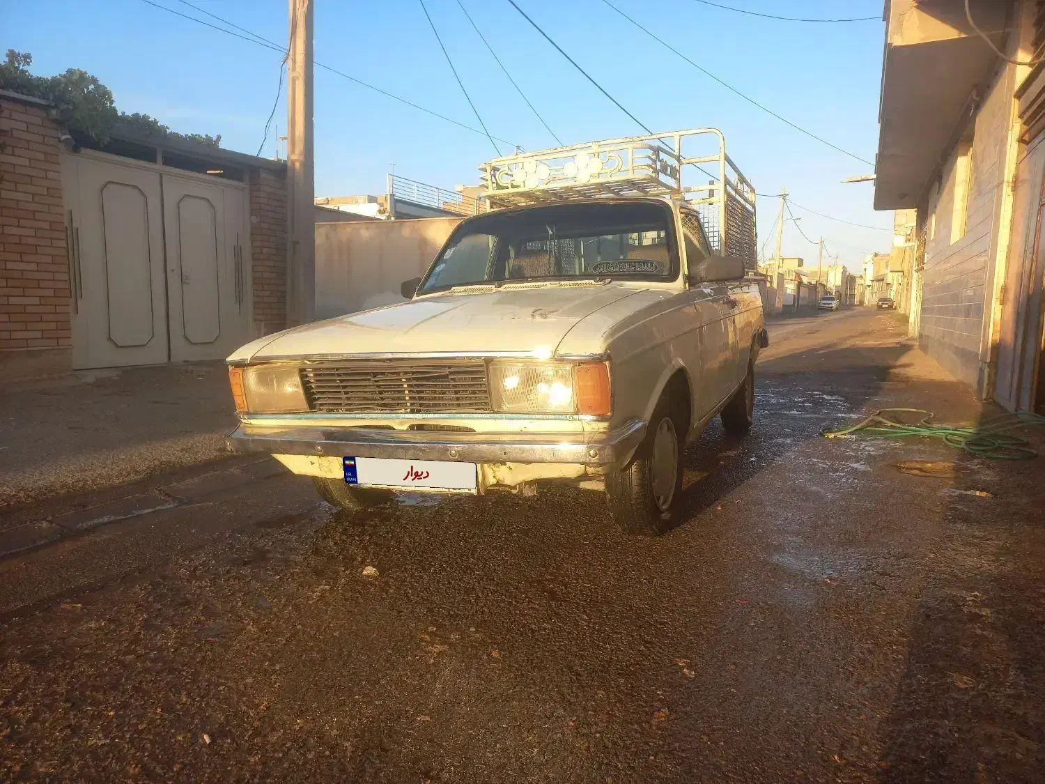 وانت پیکان مدل81|خودرو سواری و وانت|شاهینشهر, پاسداران|دیوار