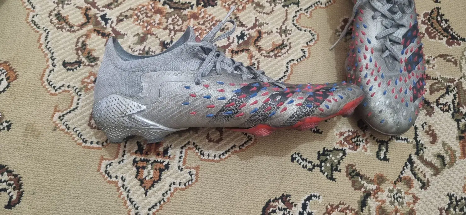 استوک adidas predator|کیف، کفش، کمربند|کرج, بنیاد|دیوار