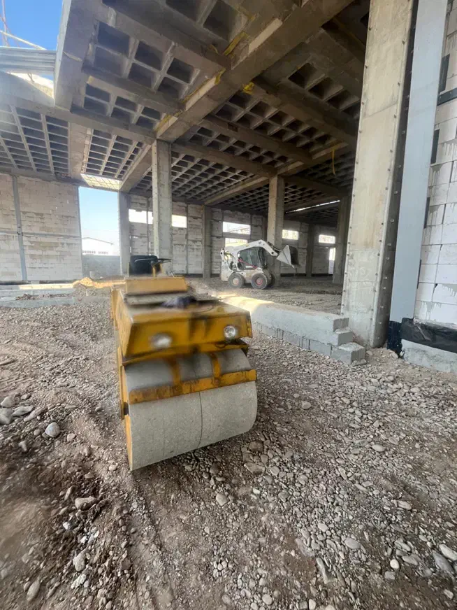 اجاره دهنده غلطک بیست تنی و 10تنی باویبره کمپکی|خدمات حمل و نقل|کرج, کمال‌شهر|دیوار