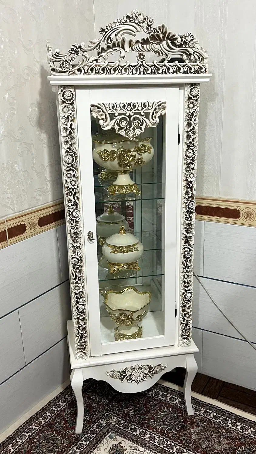 بوفه|بوفه، ویترین، کنسول|اقبالیه, |دیوار