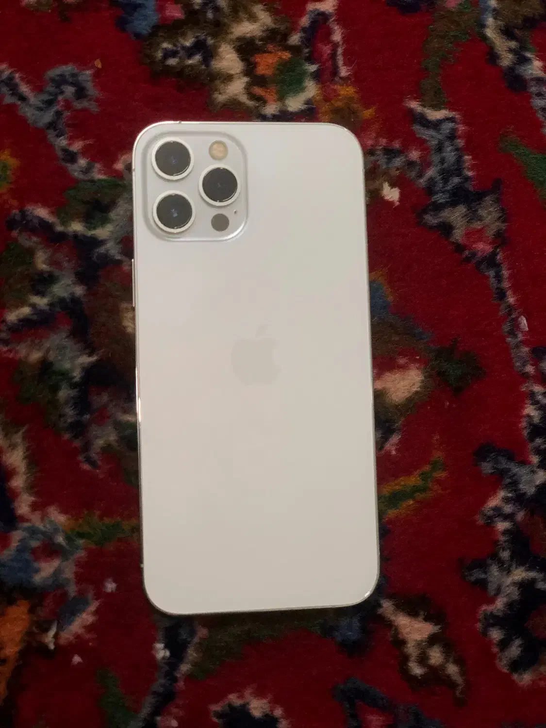 ایفون ۱۲ پرومکس سفید|موبایل|سبزوار, قاضی زاد|دیوار