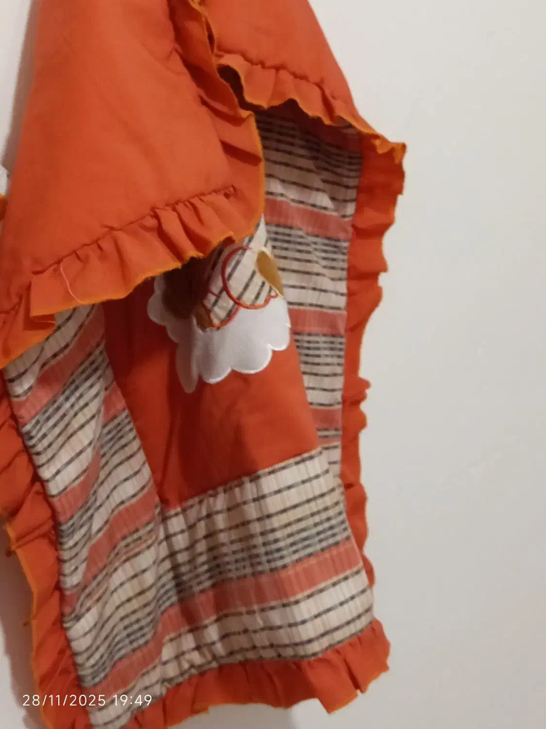 لباس بچه|لباس|شیروان (لرستان), |دیوار