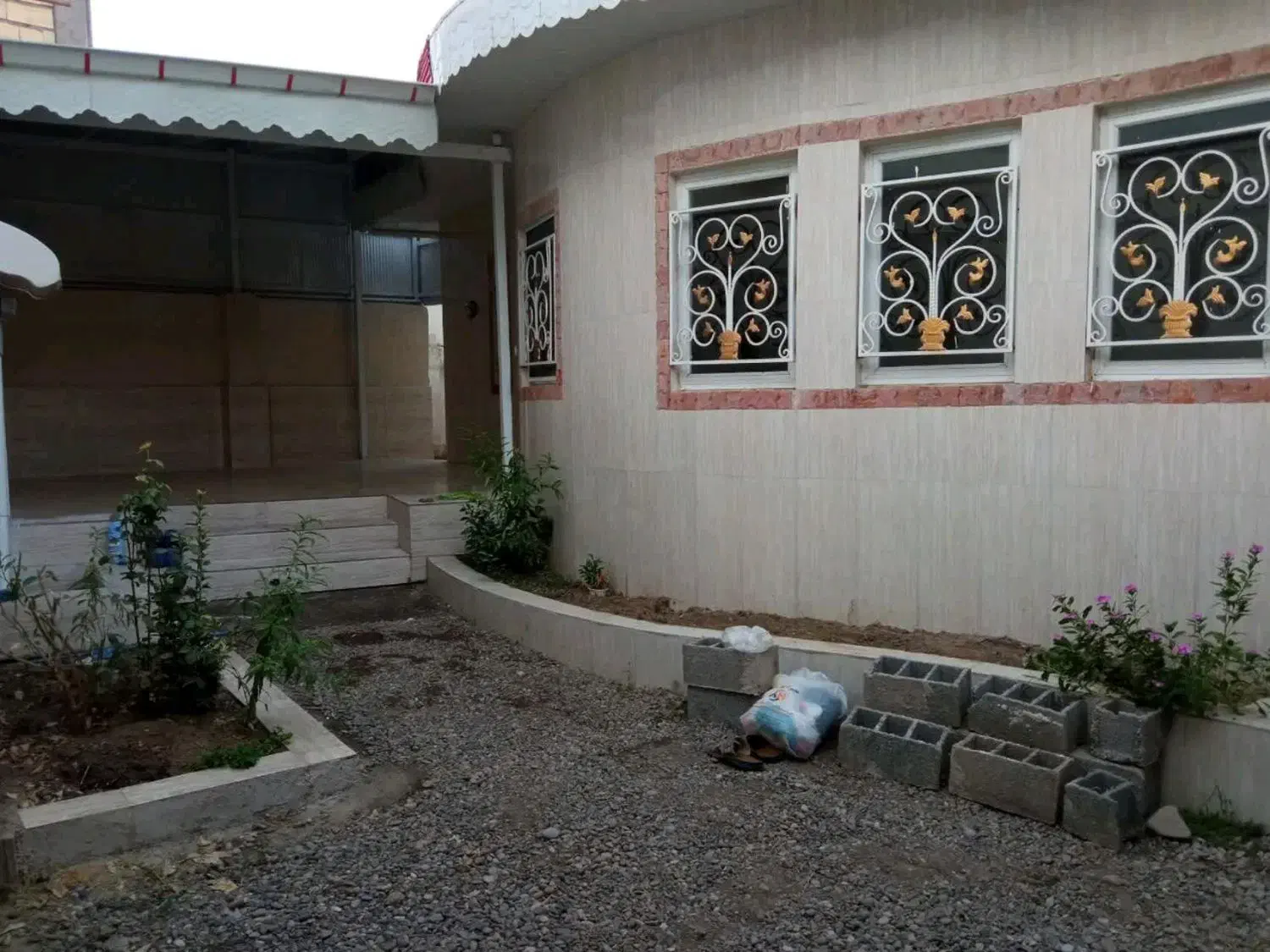 ویلایی ۱۵۰متر۷۰ متر بنا در سنگر کد ۱۰۴۳|فروش خانه و ویلا|سنگر, |دیوار