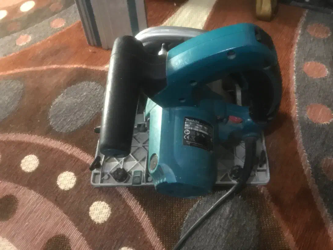 اره نفوذی ماکیتا|ابزارآلات|قشم, |دیوار