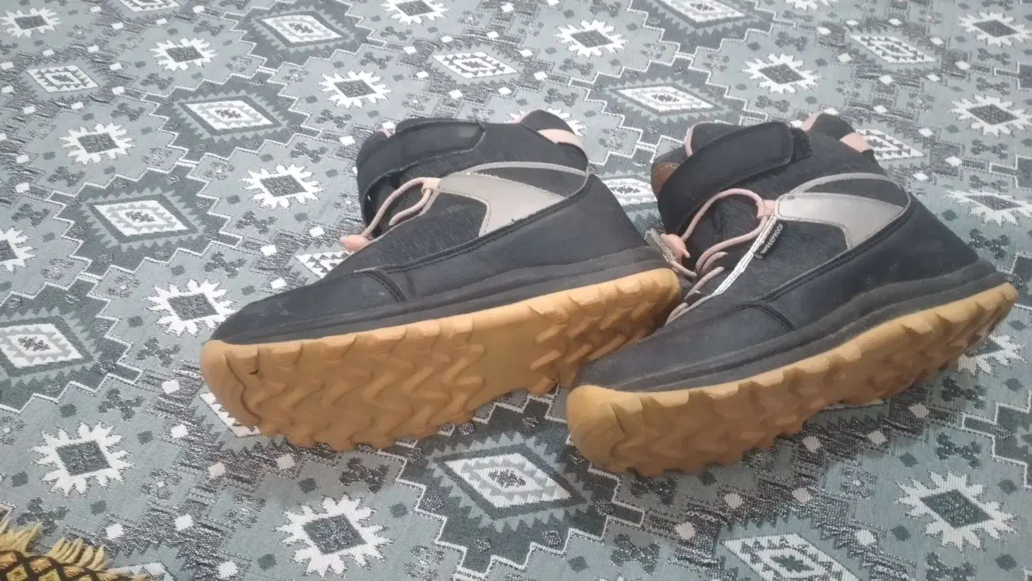 نیم پوت بچه گانه|کیف، کفش، کمربند|پیرانشهر, |دیوار