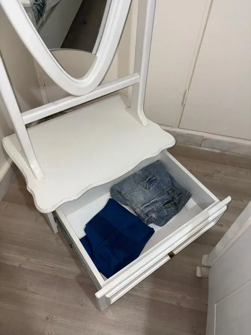 آینه قدی با کشو|آینه|تهران, پونک|دیوار