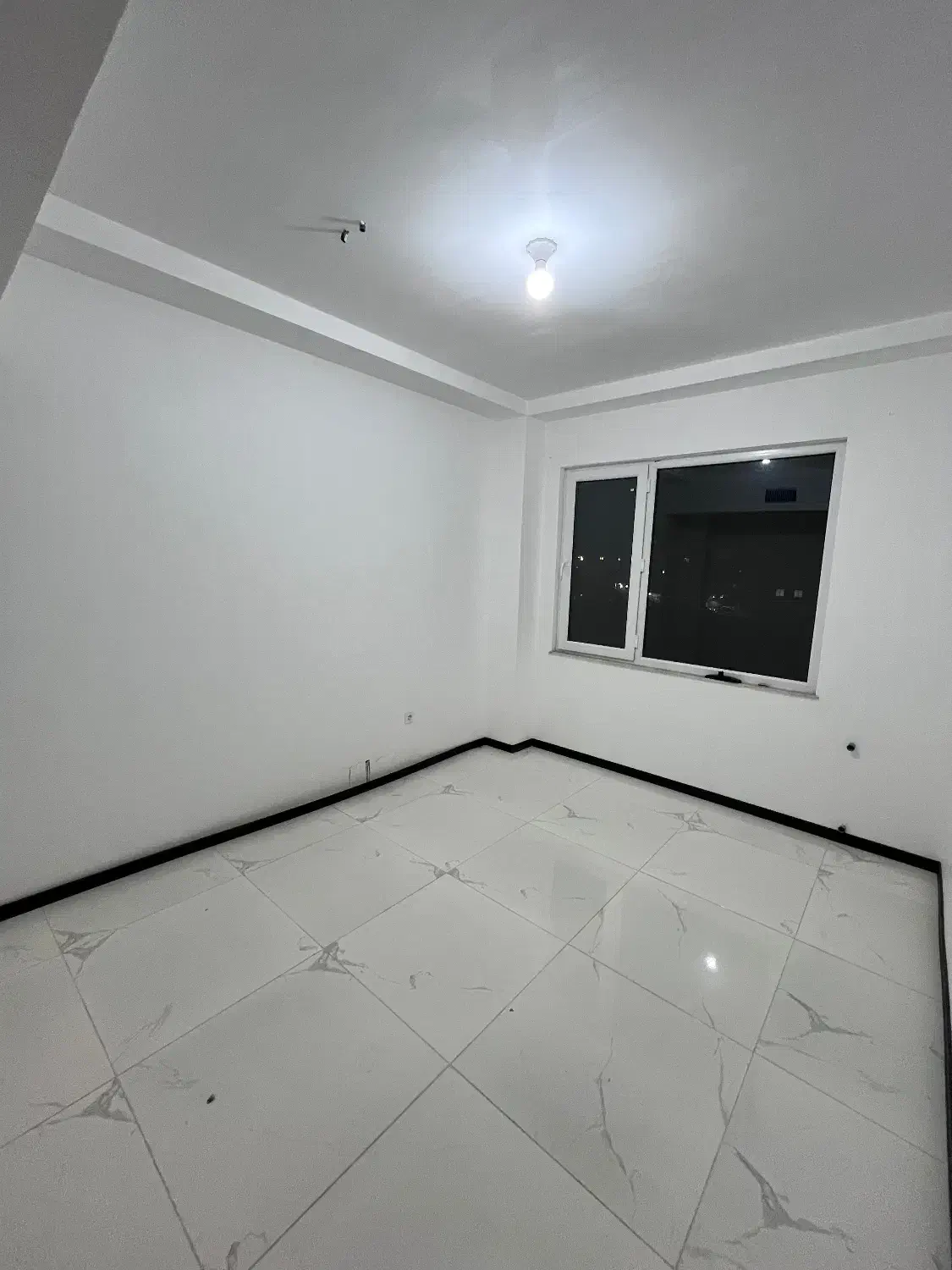 آپارتمان تک واحدی طبقه سوم|فروش آپارتمان|قروه, |دیوار