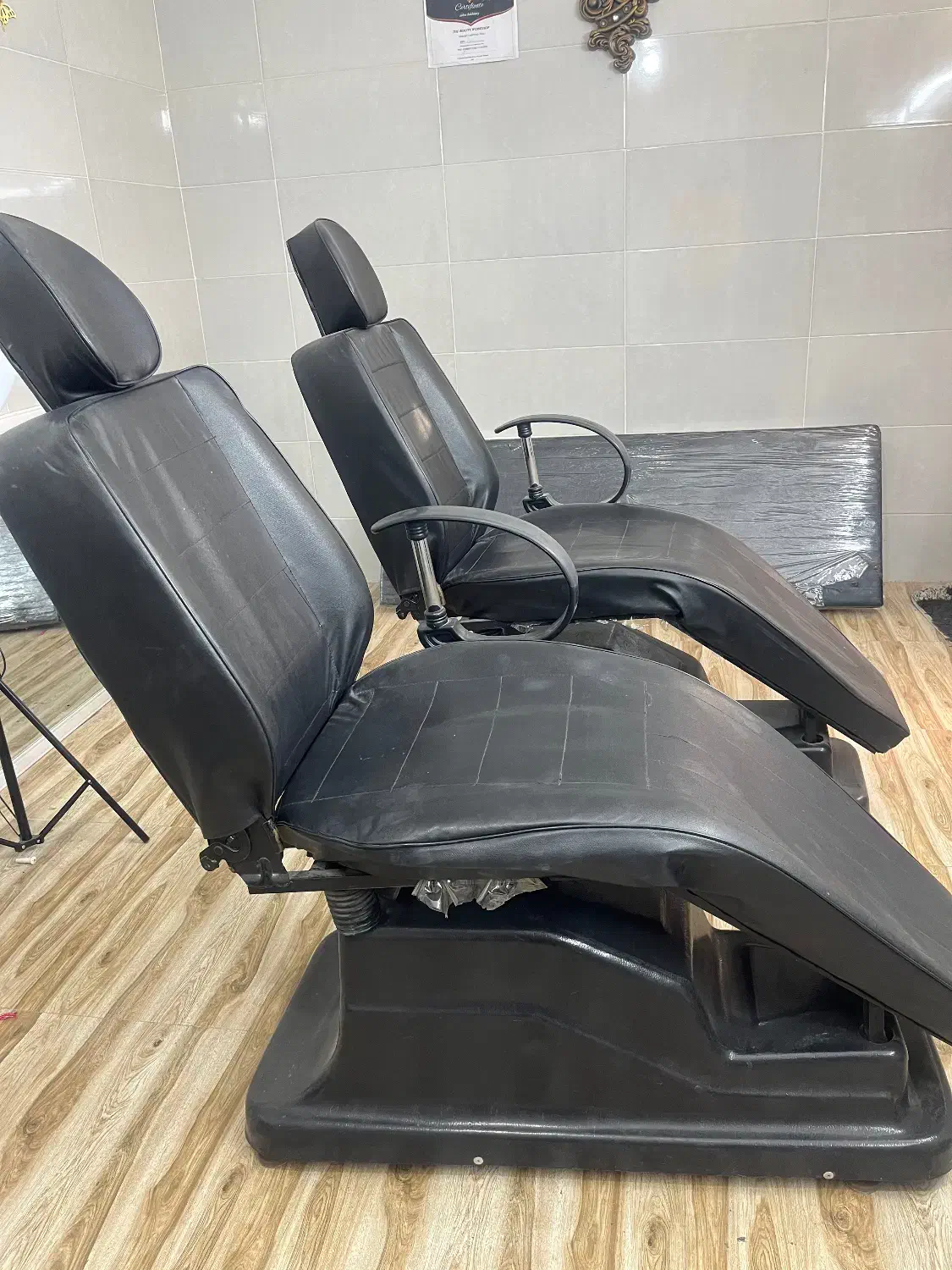 صندلی آرایشگاهی|آرایشگاه و سالن‌های زیبایی|ورامین, ورامین|دیوار