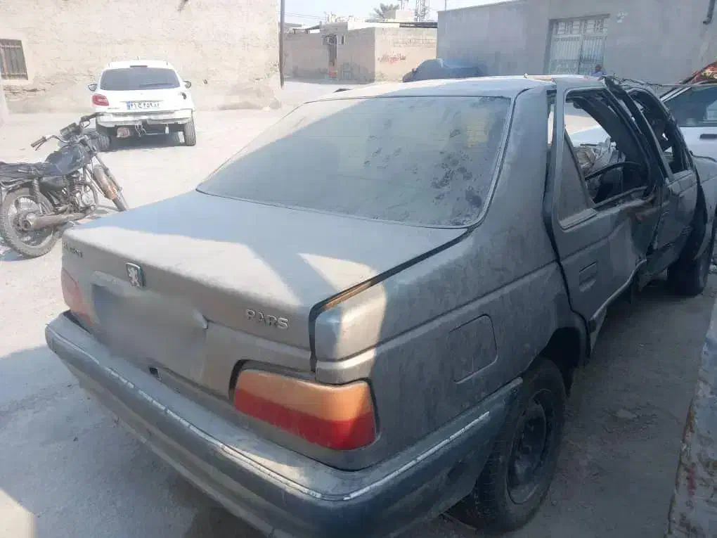 پژو پارس تصادفی مدل ۸۲|خودرو سواری و وانت|بندرعباس, |دیوار