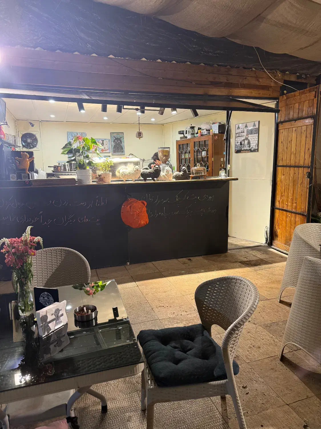 استخدام باریستا|استخدام خدمات فروشگاه و رستوران|تهران, اختیاریه|دیوار