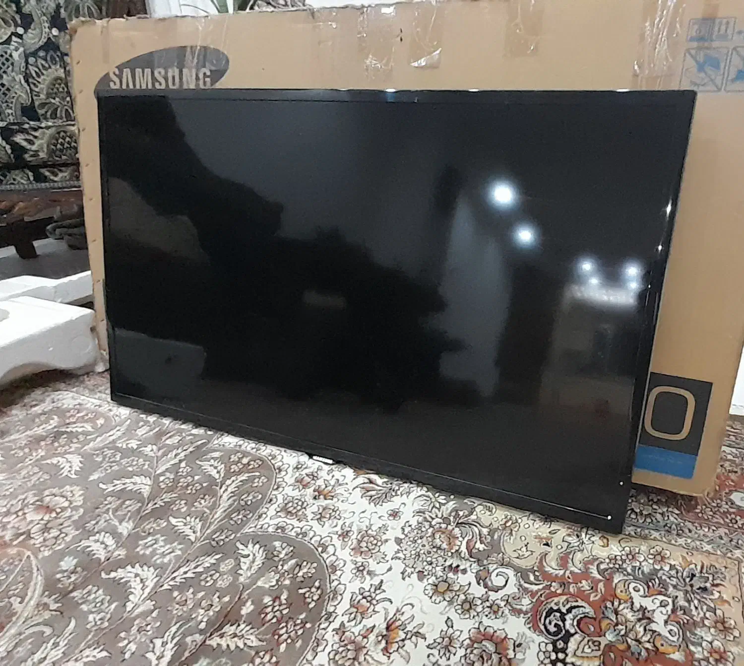 LED سامسونگ سری ۵|تلویزیون و پروژکتور|نسیم‌شهر, |دیوار