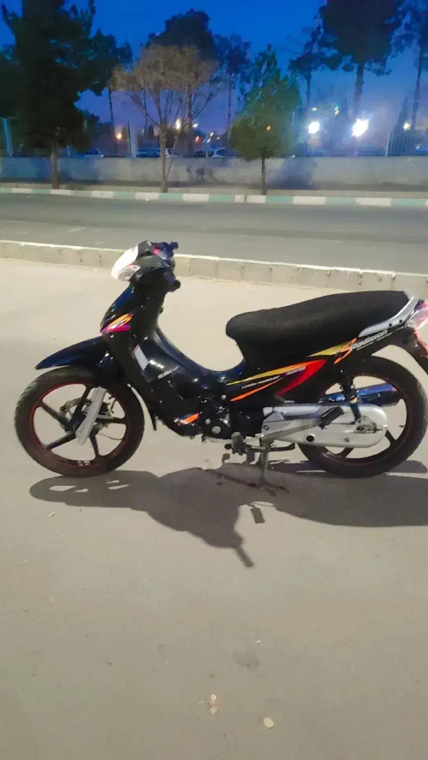 موتور کویر رادیسون ۱۲۵|موتورسیکلت|کرمان, |دیوار