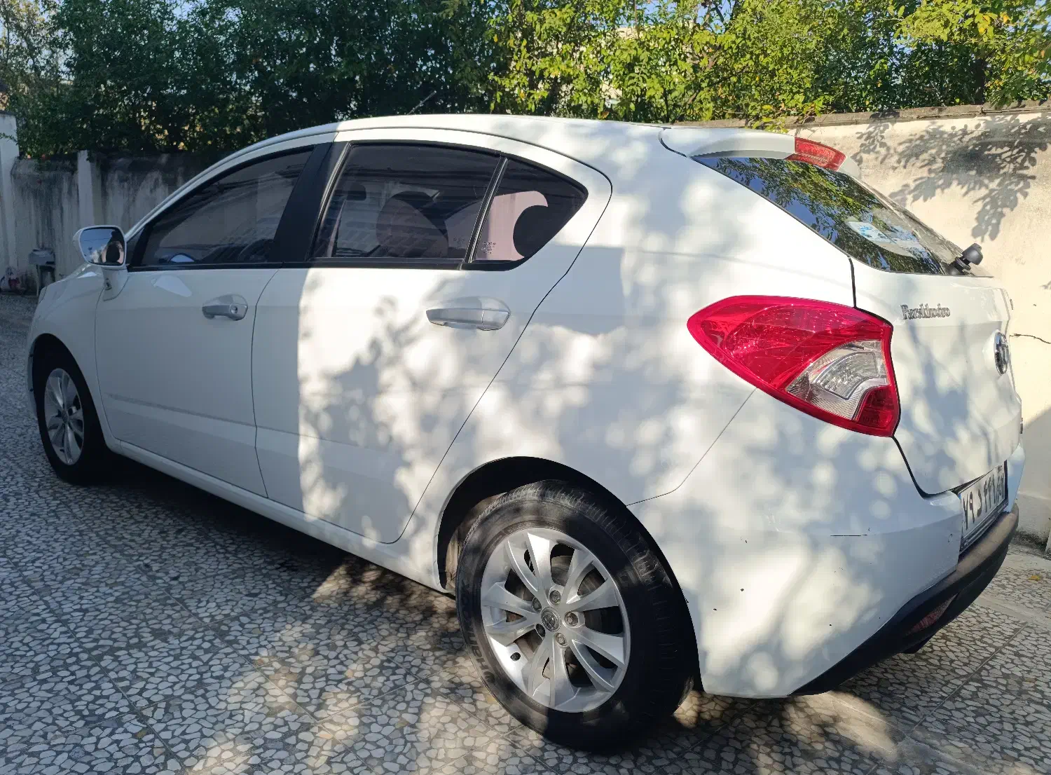 برلیانس 220AMT مدل ۹۶|خودرو سواری و وانت|ساری, |دیوار