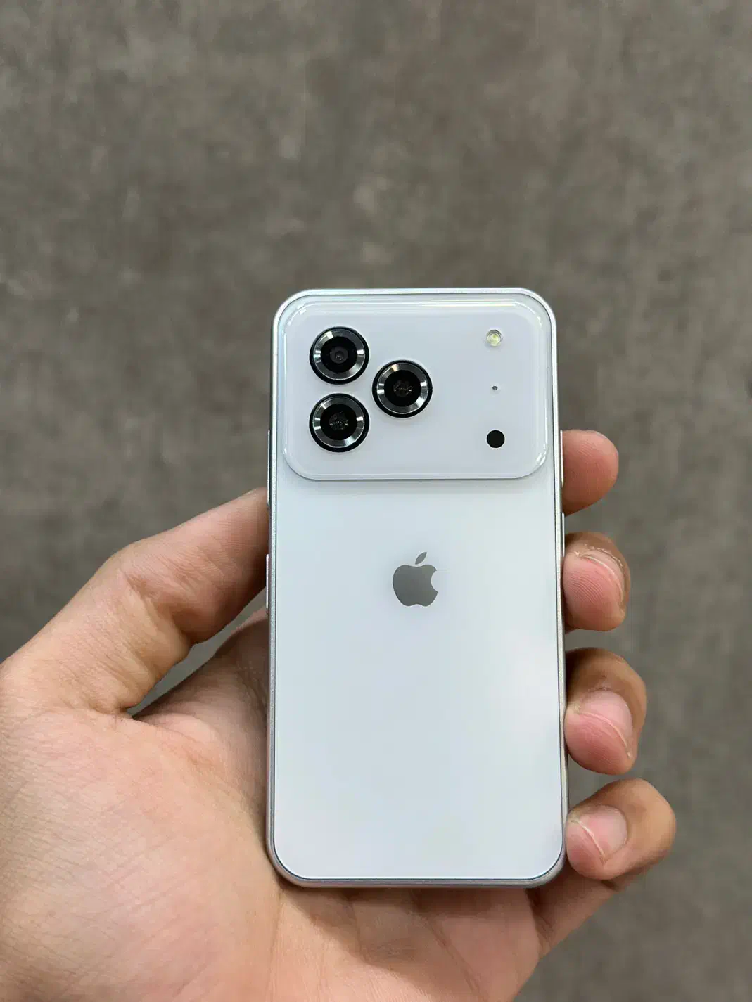 17 pro max mini ۵۱۲ گیگ|موبایل|اصفهان, گلزار|دیوار