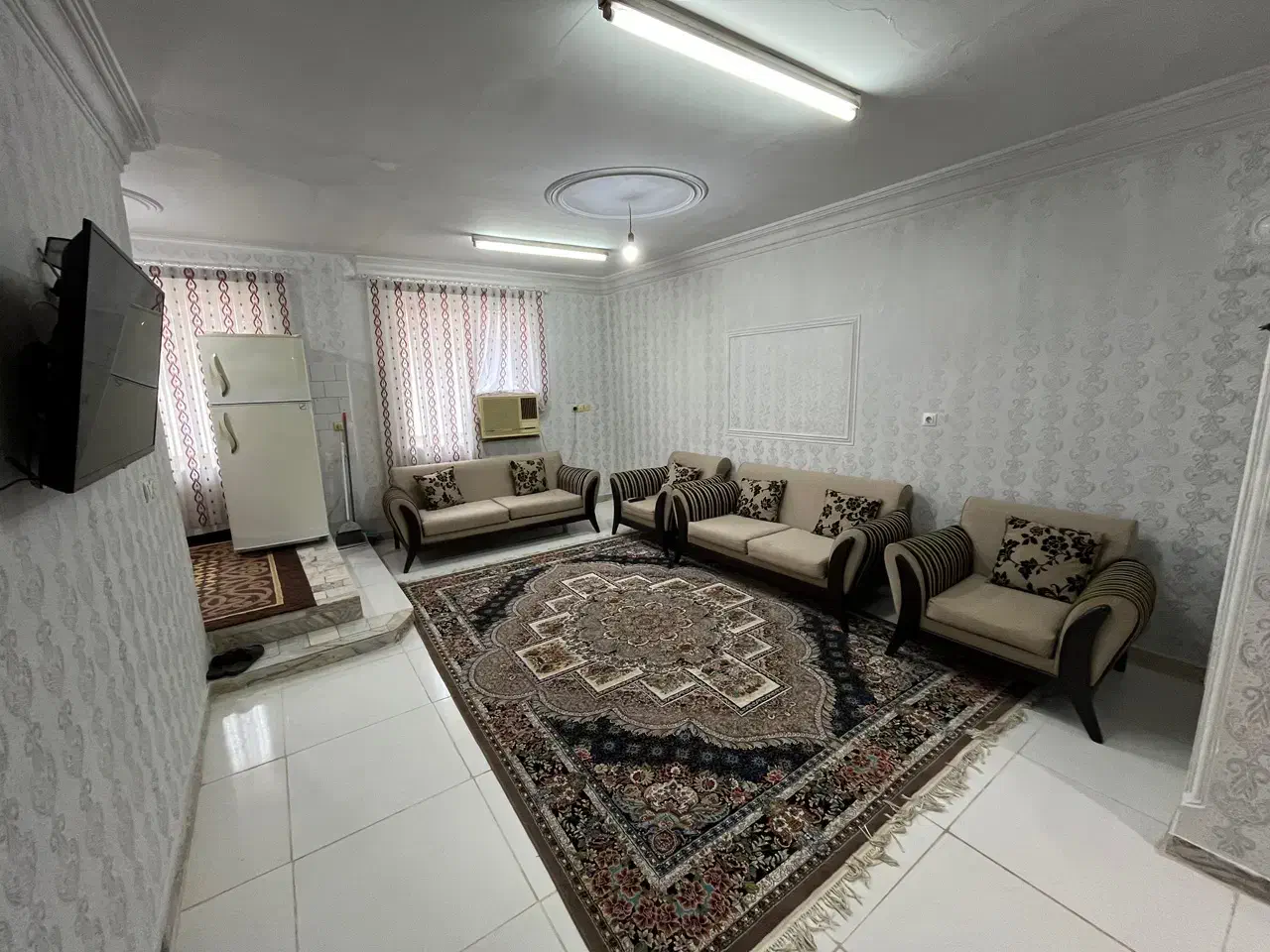 اجاره روزانه مسافر|اجارهٔ کوتاه‌مدت آپارتمان و سوئیت|رشت, شهرک صبا|دیوار