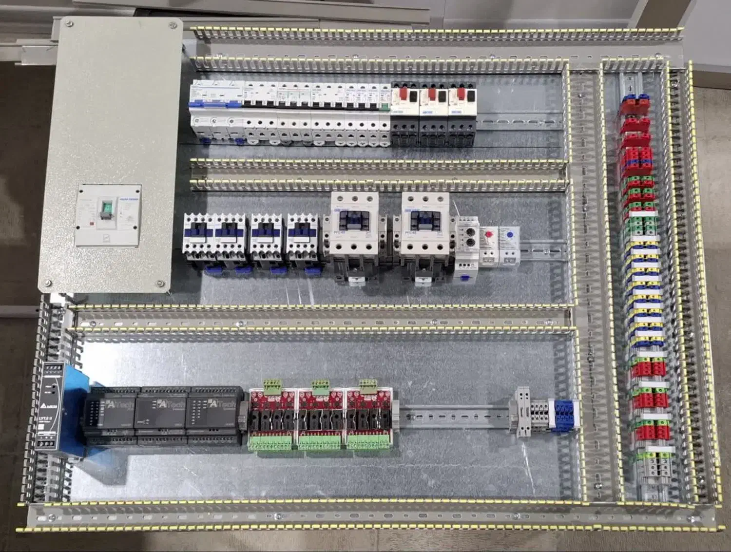 خدمات اتوماسیون صنعتی|خدمات پیشه و مهارت|خمینی‌شهر, |دیوار