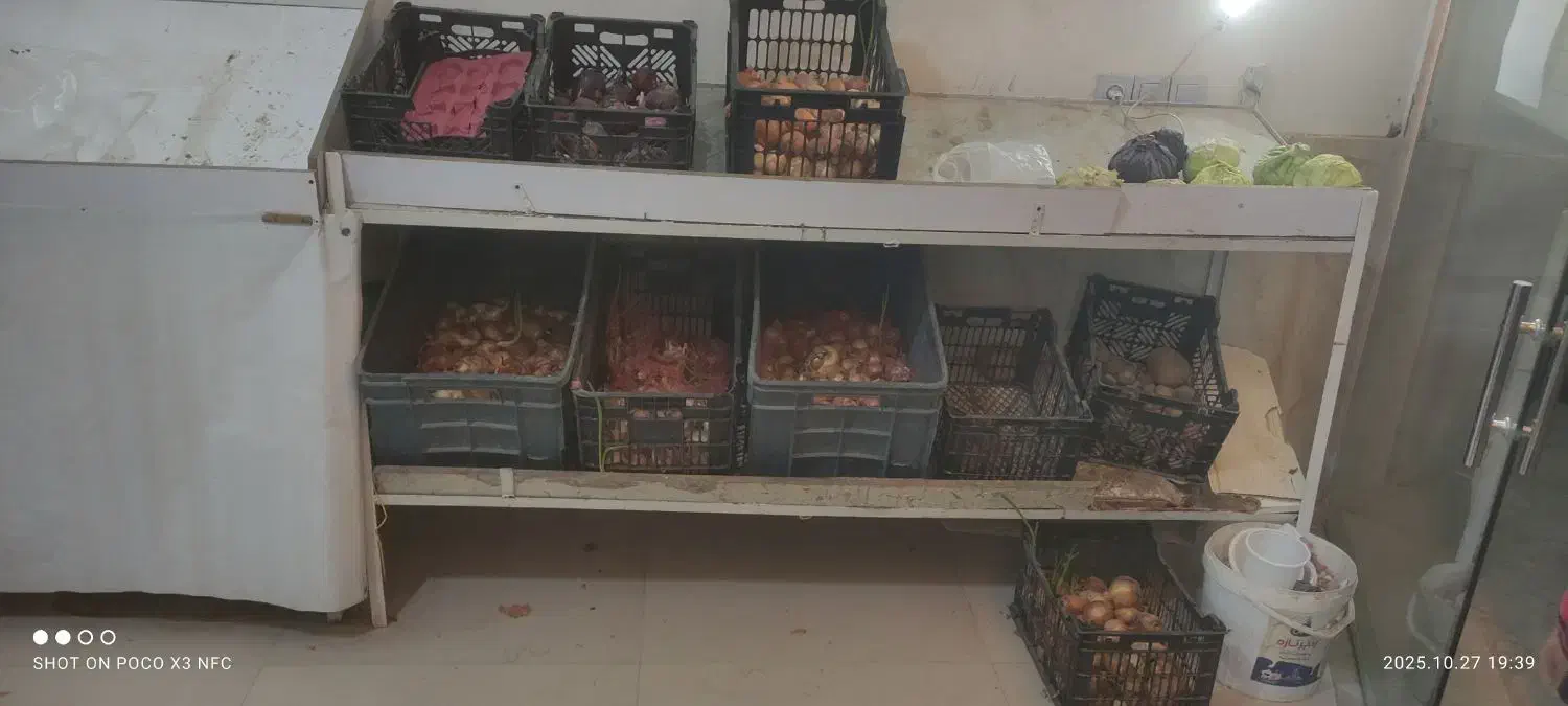 میوه فروشی|فروشگاه و مغازه|مشهد, چهاربرج|دیوار