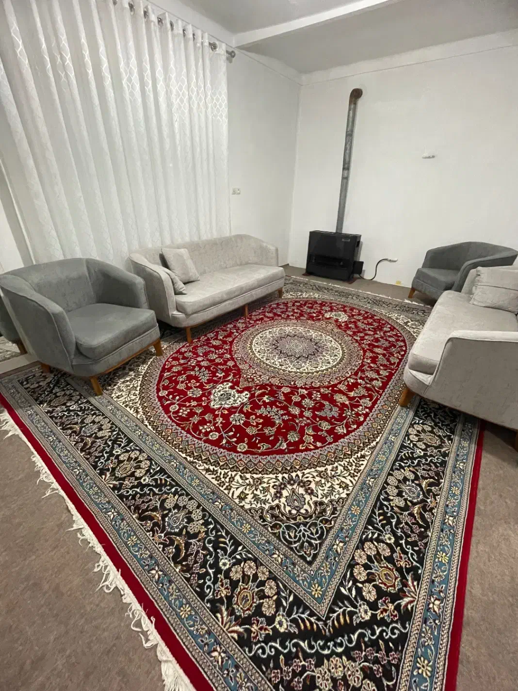 فرش ماشینی ۱۲ متری ۲ عدد|فرش|چالوس, |دیوار