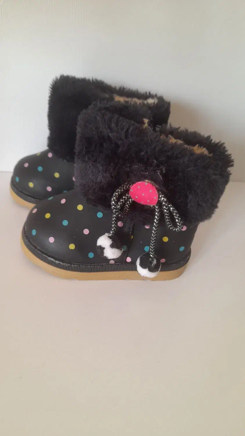 پوتین بچگانه|کفش و لباس بچه|تهران, زرکش|دیوار