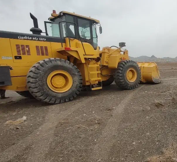 خاکبرداری تخریب کاری ساعت کاری شن ماسه|خدمات حمل و نقل|زاهدان, |دیوار