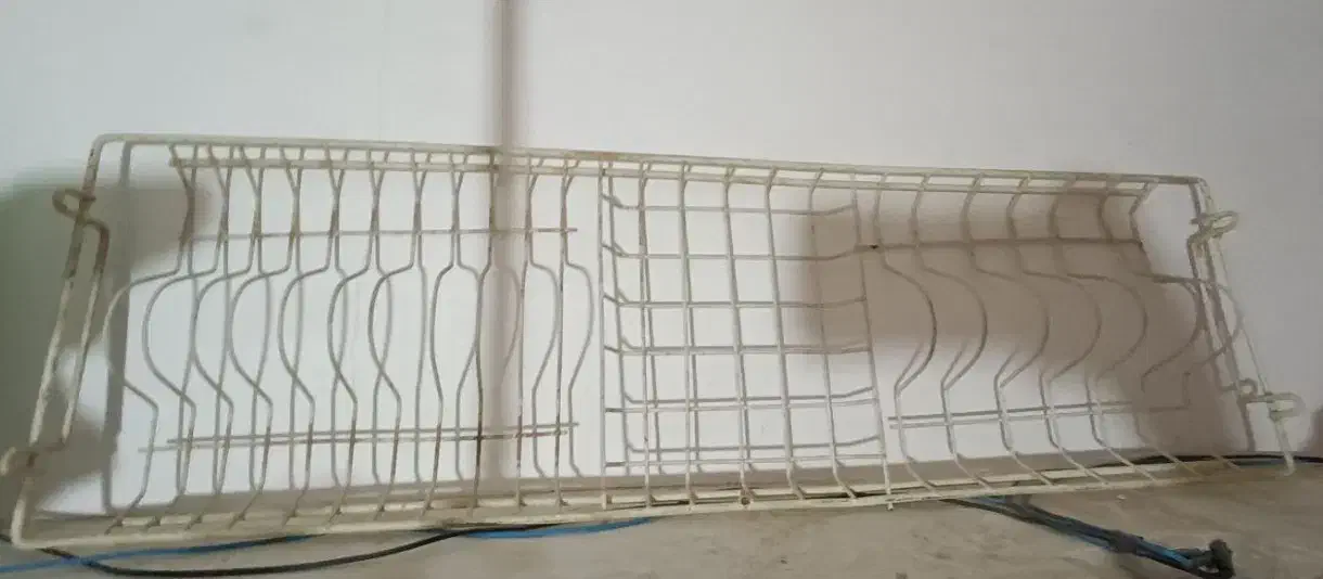 ابچکان|آب‌چکان و نظم‌دهنده ظروف|سبزوار, پیروزی|دیوار