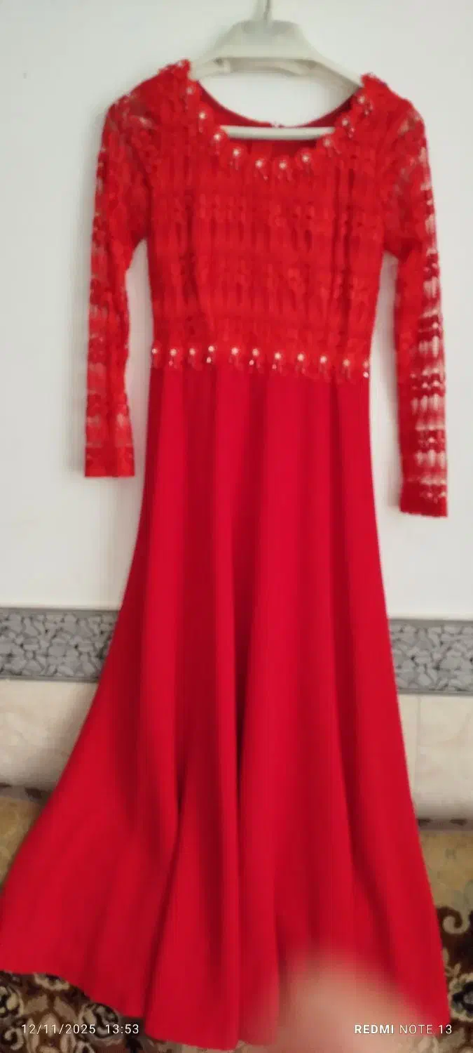 لباس مجلسی زنانه|لباس|تربت جام, جامرود|دیوار