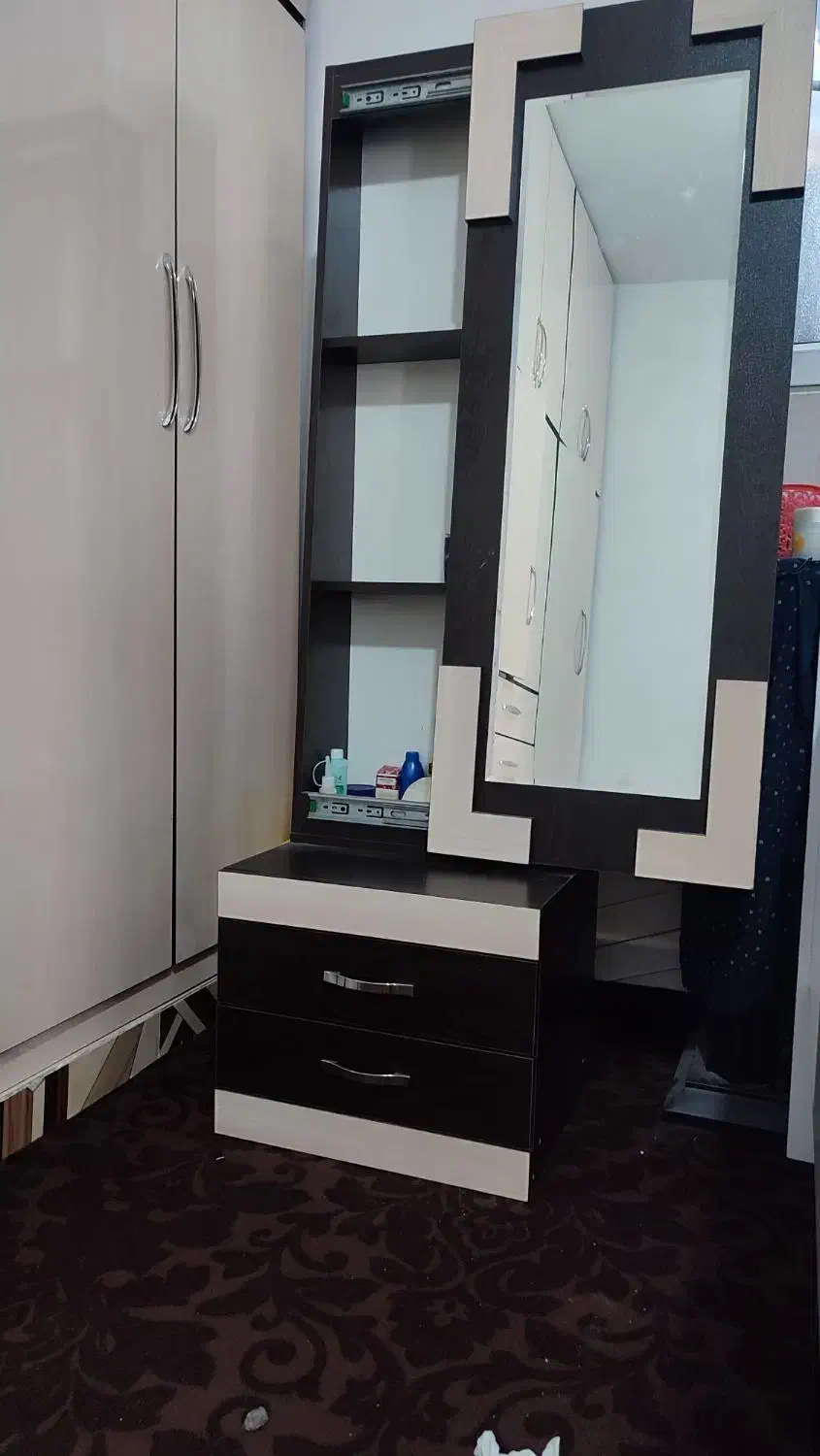 آینه|آینه|سرپل ذهاب, |دیوار