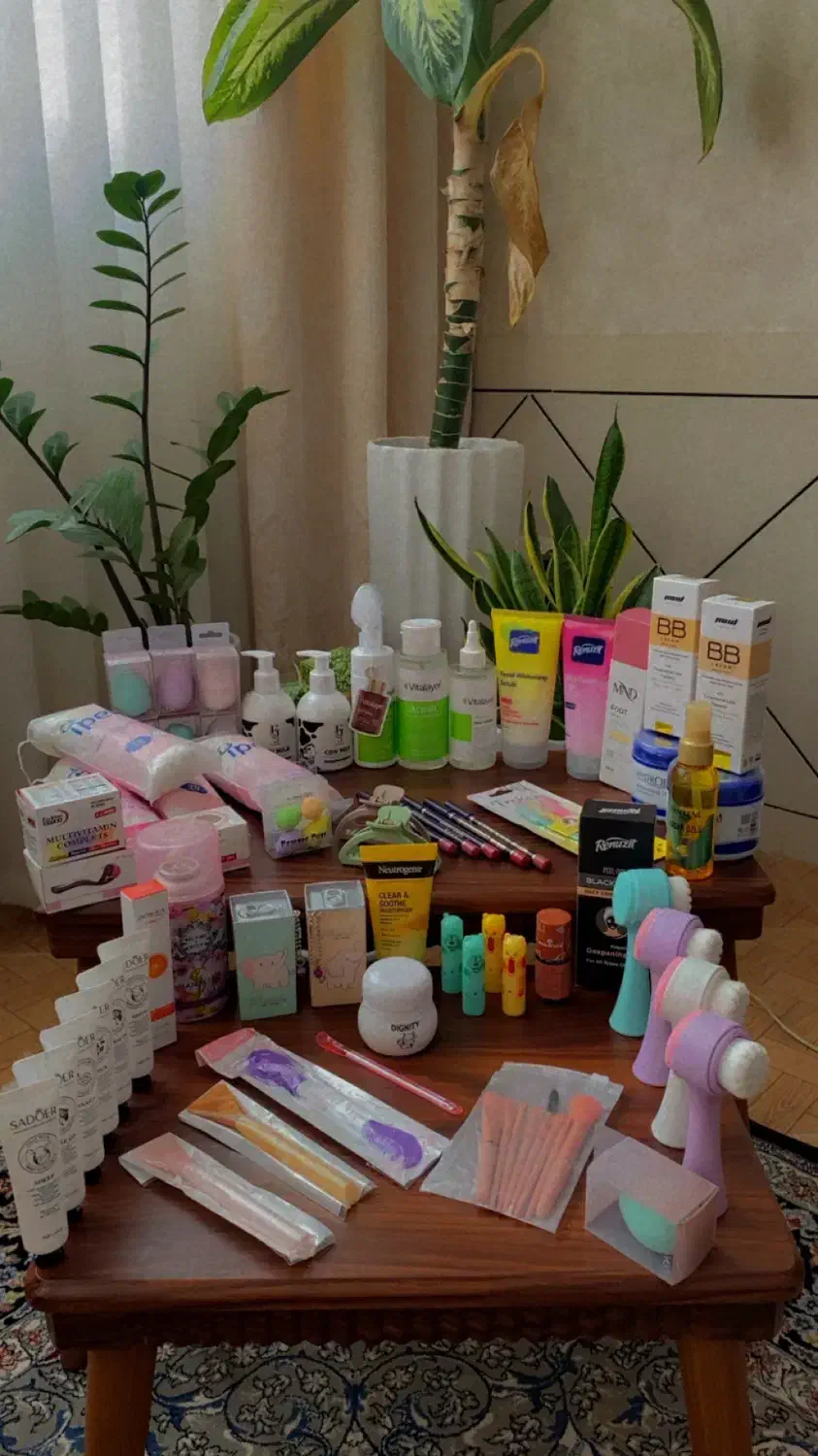 محصولات ارایشی و بهداشتی|آرایشی، بهداشتی، درمانی|اسدآباد, |دیوار