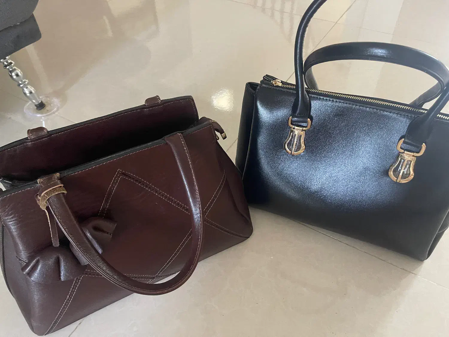 ۲ عدد کیف چرم خالص. بدون استفاده|کیف، کفش، کمربند|چالوس, |دیوار